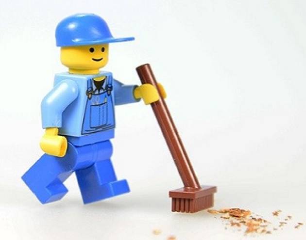 Penerapan Program 5R di Tempat Kerja