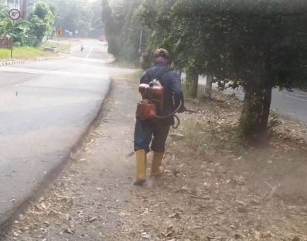 Aktifitas Cleaning Menyambut Peringatan HUT Krakatau Steel Ke 53